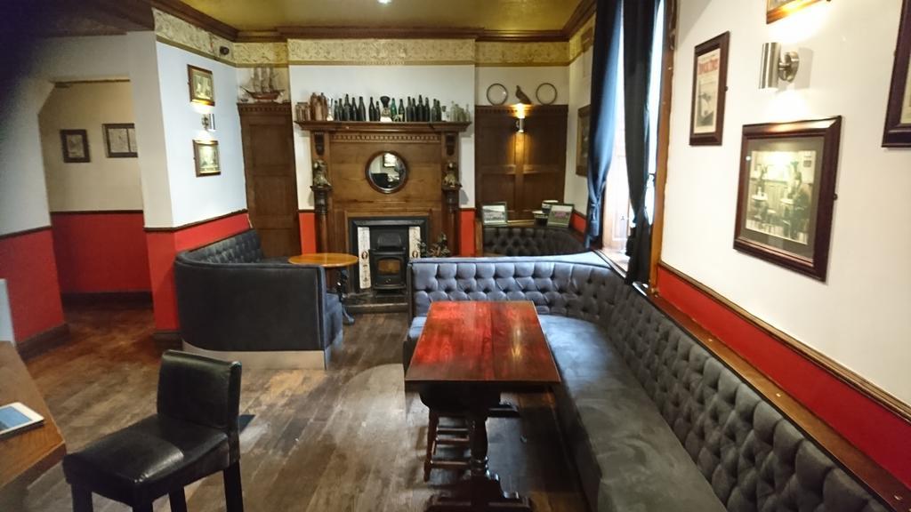 קיילי The King'S Head Hotel מראה חיצוני תמונה